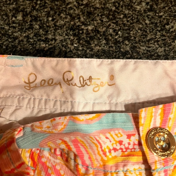 Lilly Pulitzer Sz 0 Walsh Short - Picture 2 of 4